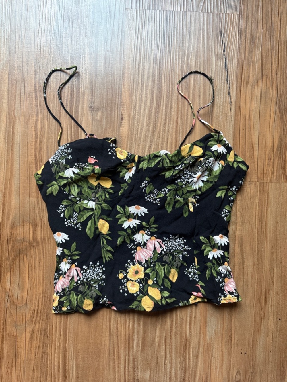 Reformation Liza Top - Size 8 - Picture 4 of 6